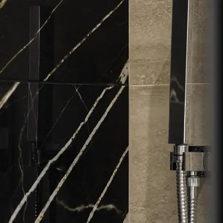 아파트 Ave Luxury